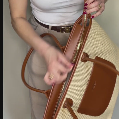 BOLSO TOTE ELEGANTE Y LIGERO